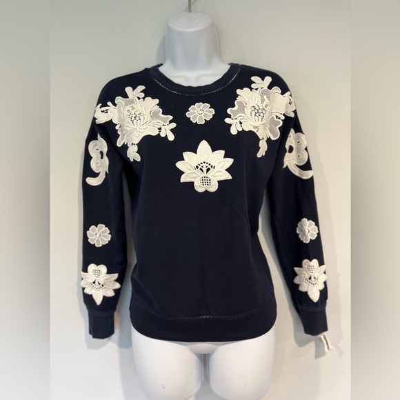 Victoria Beckham Navy Floral and Lace applique sweatshirt XS - Picture 10 of 15